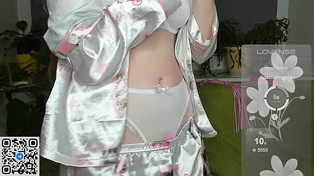 Snapshot of RitaSweety18 chatting on 11-12-25, 07:03 RitaSweety18 online show from 11-12-25, 07:03