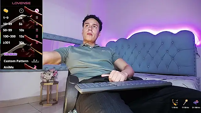 Andrew Thomas  online show from 11-05-25, 01:27