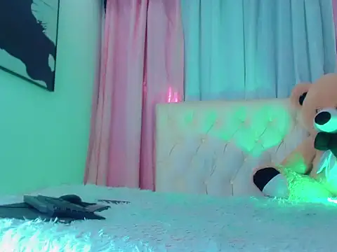 Julia Bulette1 online show from 11-28-25, 01:58