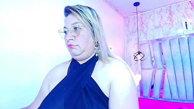 MaylinRosse  online show from 10-21-25, 07:47