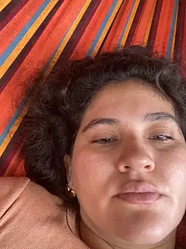 Snapshot of lunasexyhot18 chatting on 10-15-25, 04:51 lunasexyhot18 online show from 10-15-25, 04:51