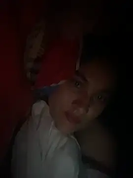 Snapshot of lunasexyhot18 chatting on 10-26-25, 06:19 lunasexyhot18 online show from 10-26-25, 06:19