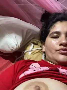 Snapshot of lunasexyhot18 chatting on 11-09-25, 05:44 lunasexyhot18 online show from 11-09-25, 05:44