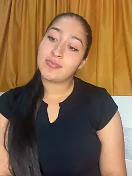 Snapshot of AndreaDoll__ chatting on 10-15-25, 09:15 AndreaDoll online show from 10-15-25, 09:15