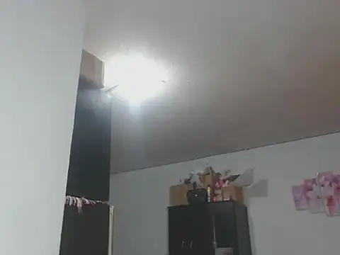 scarlett  jonnes online show from 11-28-25, 11:29