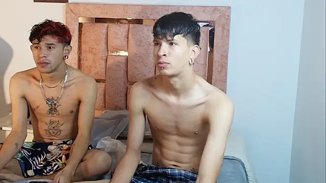 Snapshot of DemianSalvatore chatting on 12-04-25, 08:28 DemianSalvatore online show from 12-04-25, 08:28