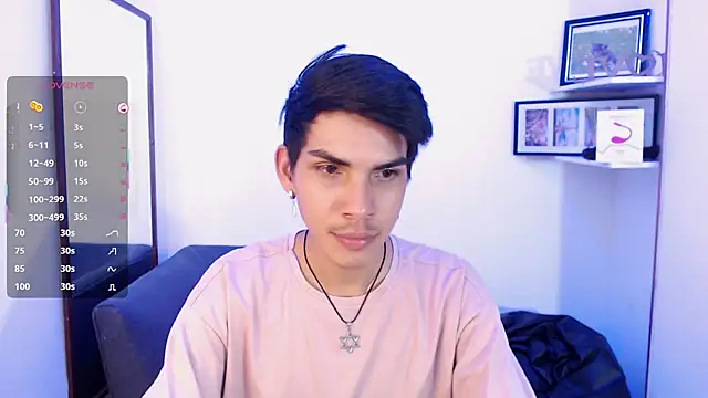 David 925  online show from 11-30-25, 04:55