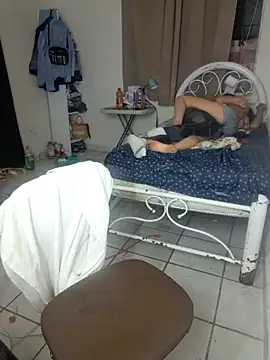 nenalinda69 online show from 09-27-25, 10:20