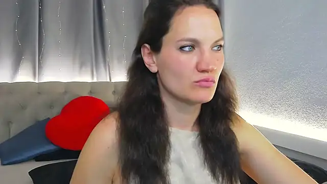 IvetaRayy online show from 09-22-25, 01:13