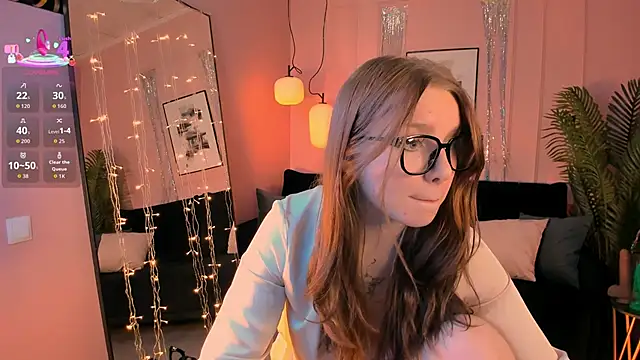 Layla Glam online show from 01-11-26, 01:27