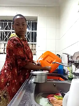 BubblyBeautiful online show from 11-07-25, 01:00