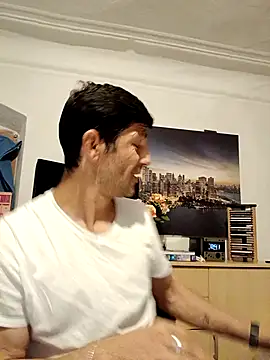 Snapshot of Casianantoonnio chatting on 10-23-25, 10:58 Casianantoonnio online show from 10-23-25, 10:58