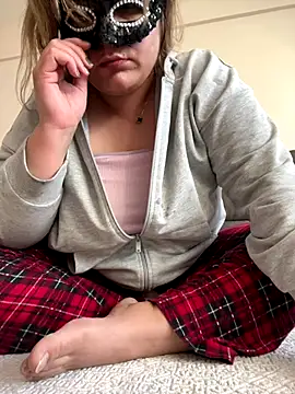 Heidaa online show from 12-17-25, 06:52