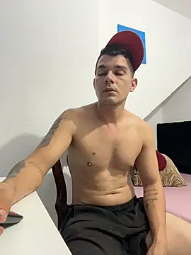 BooyHott  online show from 11-30-25, 10:47