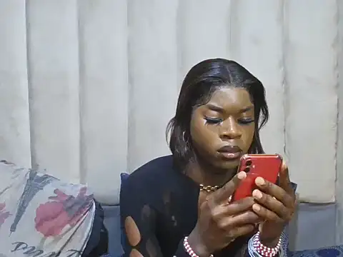 SexyBear012 online show from 11-17-25, 10:15