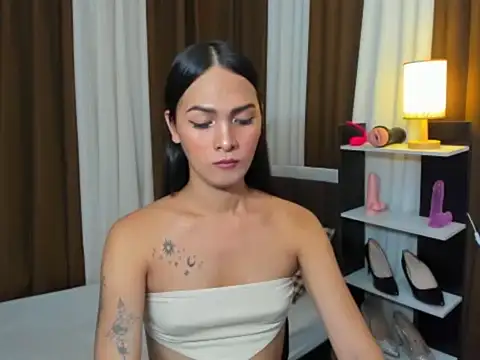 Snapshot of Sedictive_Samantha chatting on 10-28-25, 05:22 Sedictive Samantha online show from 10-28-25, 05:22