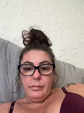 Rileyxxx69 online show from 09-29-25, 03:39