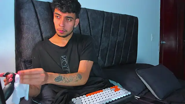 jei coxs online show from 10-14-25, 05:47