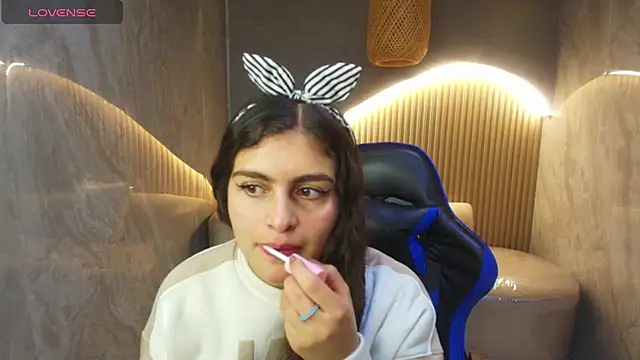 dany r  online show from 10-07-25, 01:19