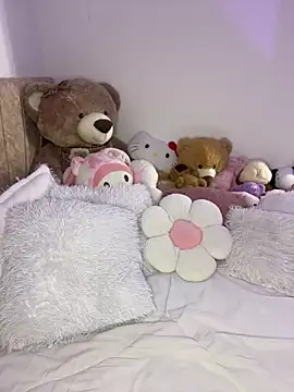 Mericute  online show from 02-05-26, 02:05