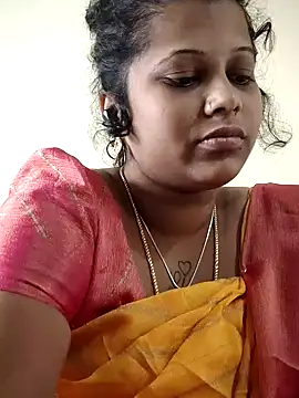 sweetqueen143 online show from 10-18-25, 05:43