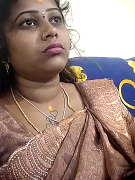 sweetqueen143 online show from 10-21-25, 02:18