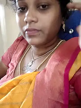 sweetqueen143 online show from 11-22-25, 04:44