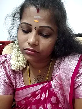 sweetqueen143 online show from 04-15-26, 10:44