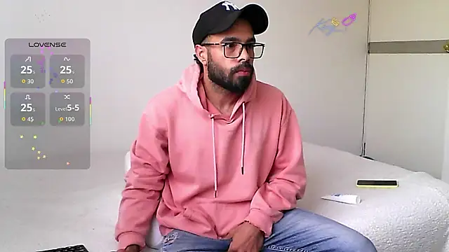 Snapshot of htrebor87 chatting on 02-23-26, 05:43 htrebor87 online show from 02-23-26, 05:43