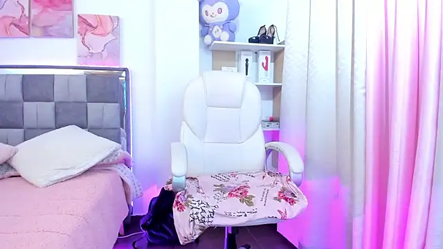 alinablush online show from 10-07-25, 01:19
