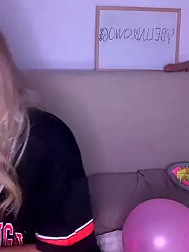 Bellablows online show from 10-24-25, 07:10