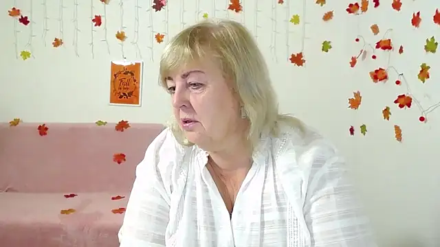 MilenaWedxy online show from 11-21-25, 06:12