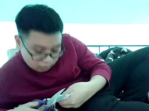 Snapshot of loveninja chatting on 12-20-25, 05:36 loveninja online show from 12-20-25, 05:36