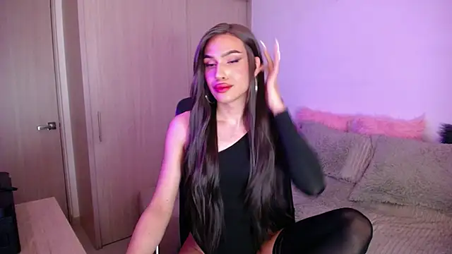 SamaraSilex online show from 10-31-25, 02:34