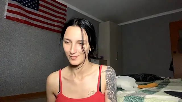 TifanyRawi online show from 09-27-25, 10:04