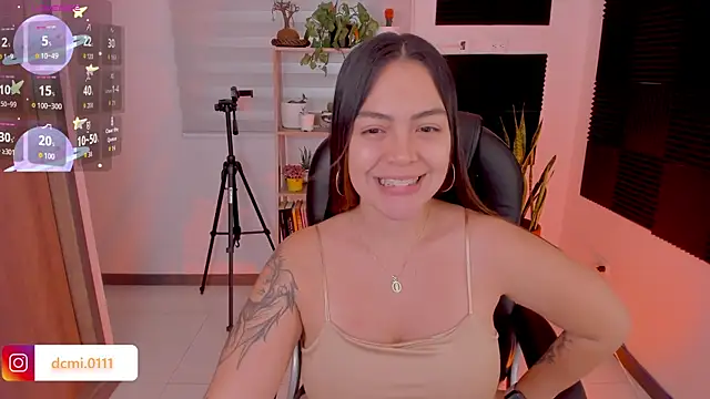 TaniaVelvet online show from 10-23-25, 04:28