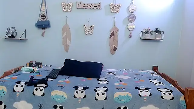 evannesanicol08 online show from 11-05-25, 02:17