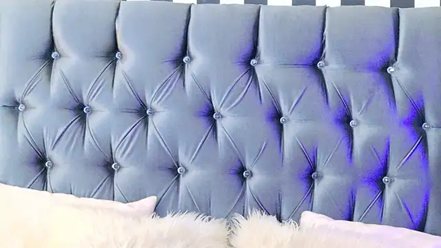 Snapshot of Stellaciel_ chatting on 11-20-25, 10:09 Stellaciel online show from 11-20-25, 10:09