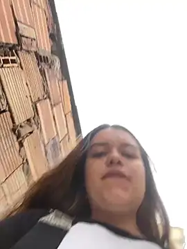 Aphrill online show from 11-22-25, 08:41