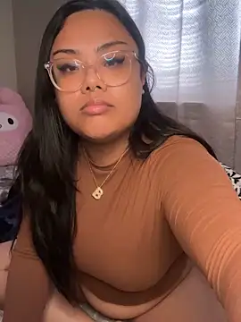 kiaradanielaxx online show from 12-21-25, 09:33