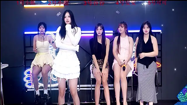 Shinygirls 777 online show from 09-19-25, 02:13