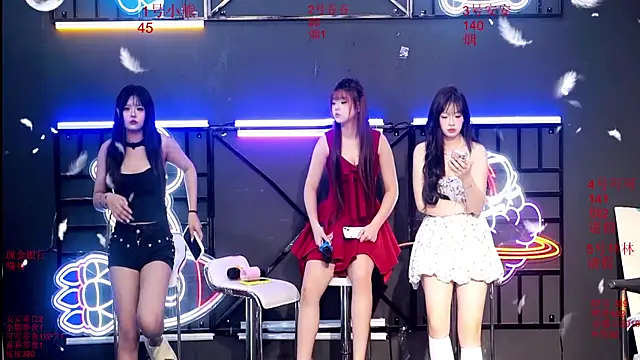 Shinygirls 777 online show from 09-30-25, 12:37