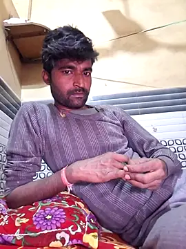 kkshan0923 online show from 12-18-25, 10:21