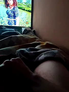 Snapshot of Mark567hot chatting on 10-09-25, 05:16 Mark567hot online show from 10-09-25, 05:16