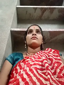 Pooja m online show from 09-22-25, 12:40