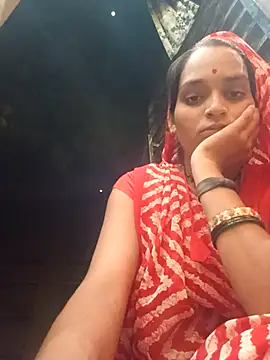 Pooja m online show from 09-28-25, 04:56