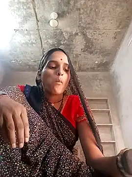 Pooja m online show from 10-01-25, 05:57