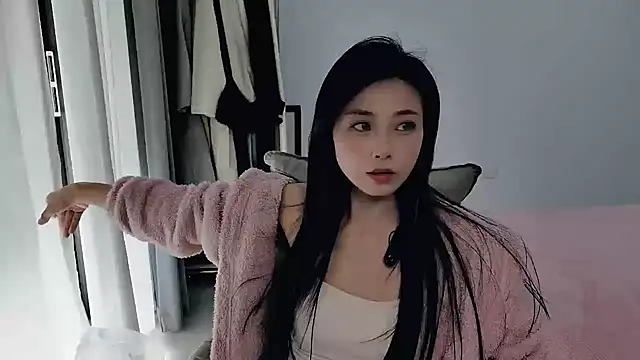 Snapshot of Mien-MM chatting on 10-28-25, 02:59 Mien-MM online show from 10-28-25, 02:59