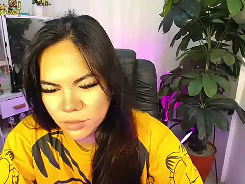 AngelitaDeputouch online show from 11-23-25, 09:47