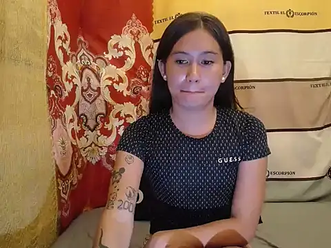Snapshot of girlyesha chatting on 10-08-25, 10:46 girlyesha online show from 10-08-25, 10:46